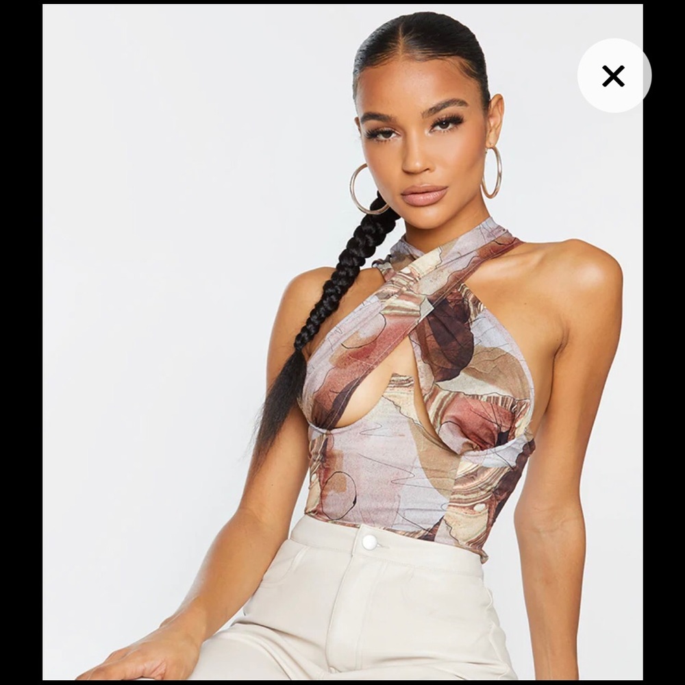 NWT Criss Cross Top